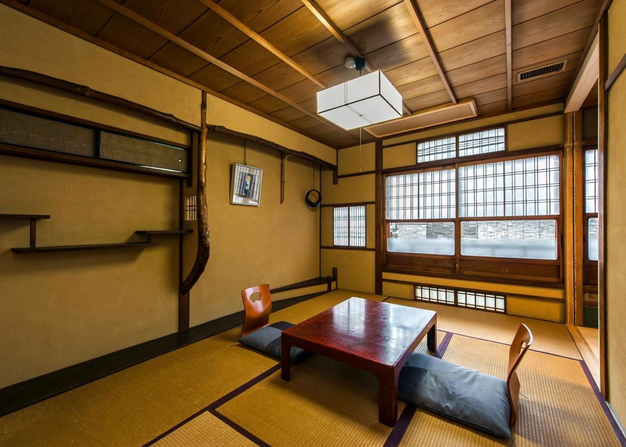 Izuyasu Traditional Kyoto Inn Serving Kyoto Cuisine Extérieur photo